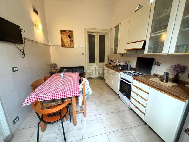 Appartamento in affitto di 120 m² in Via Santa Giulia, 51