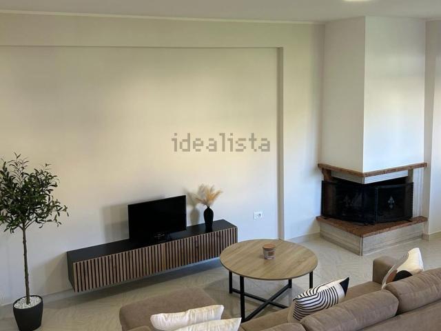 Appartamento in affitto di 120 m² in Via Serafino Razzi