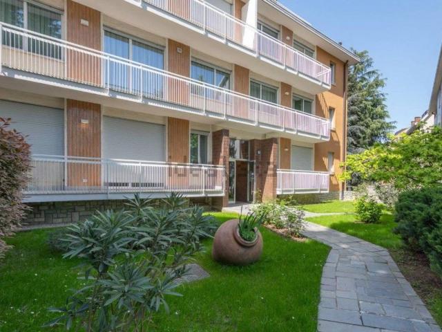Appartamento in affitto di 120 m² in Via Privata Orio Vergani, 13
