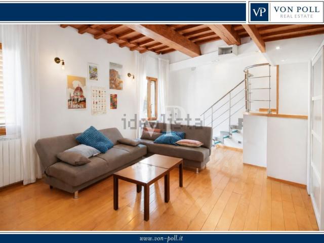 Appartamento in affitto di 120 m² in Via Romana