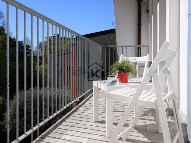 Appartamento in affitto di 120 m² in Via Vesio