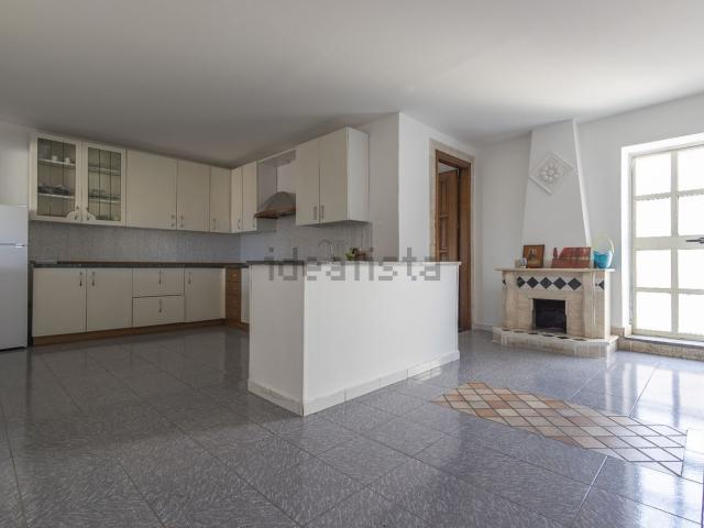 Appartamento in affitto di 120 m² in Vico Nazionale