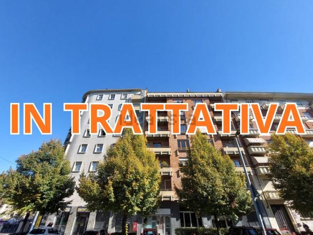 Appartamento in affitto di 120 m² in Corso Enrico De Nicola, 64