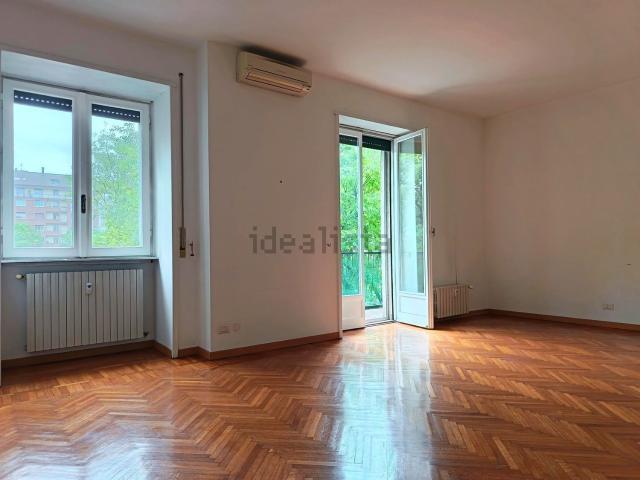 Appartamento in affitto di 120 m² in Piazza Sei Febbraio