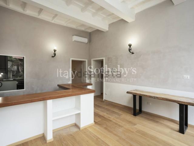 Appartamento in affitto di 120 m² in Salita del Grillo