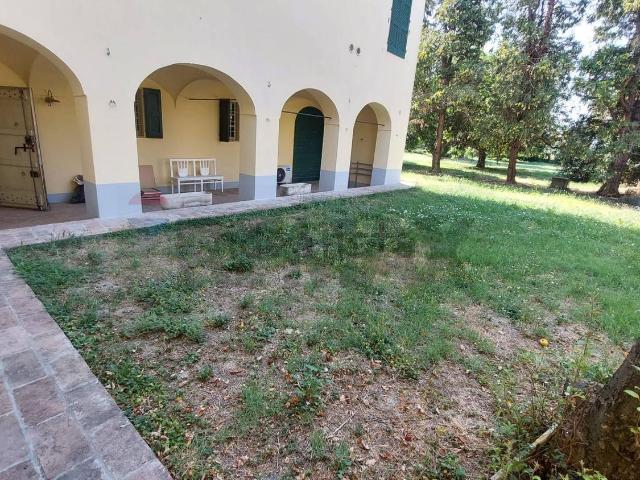 Appartamento in affitto di 120 m² in Strada Castellazzo, 52