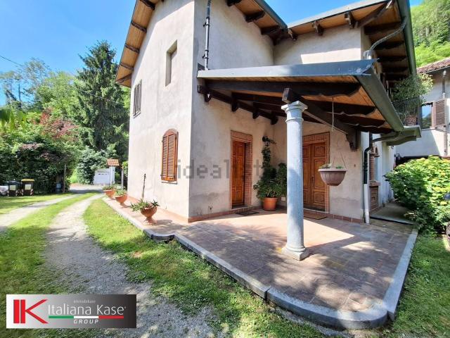 Appartamento in affitto di 120 m² in Strada Valle Scursatone