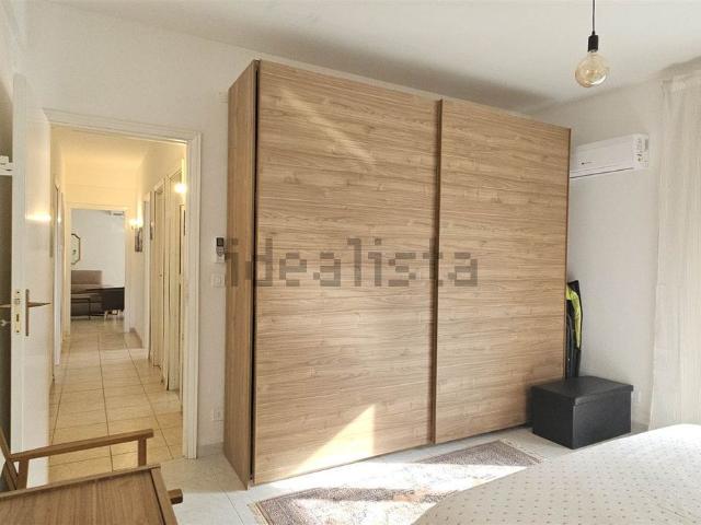 Appartamento in affitto di 121 m² in Via Tripoli