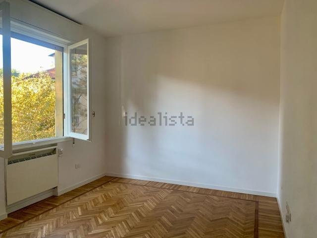Appartamento in affitto di 122 m² in Via Gaudenzi, 9