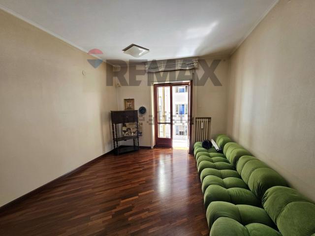 Appartamento in affitto di 123 m² in Via Emanuele Nuzzo, 29