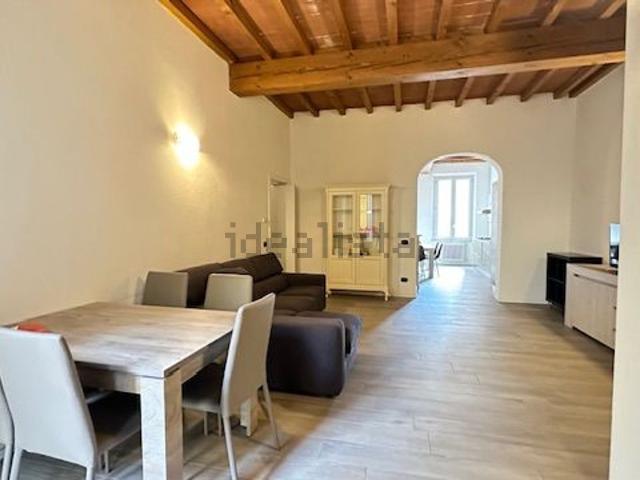 Appartamento in affitto di 123 m² in Corso Camillo Benso Conte di Cavour, 38
