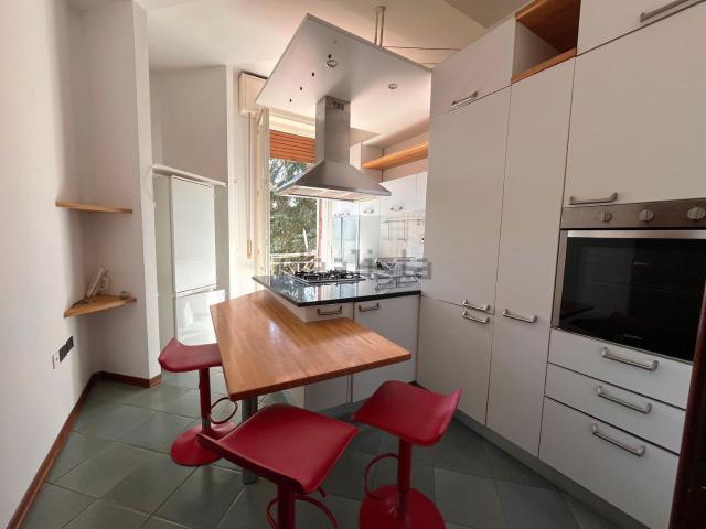 Appartamento in affitto di 124 m² in Via Saragozza, 140