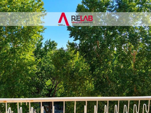 Appartamento in affitto di 124 m² in Via Val Trompia, 108
