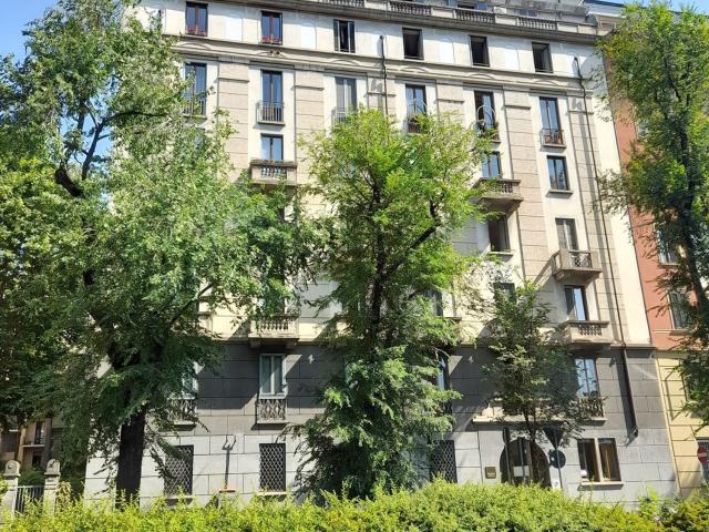 Appartamento in affitto di 124 m² in Viale Beatrice d&apos Este