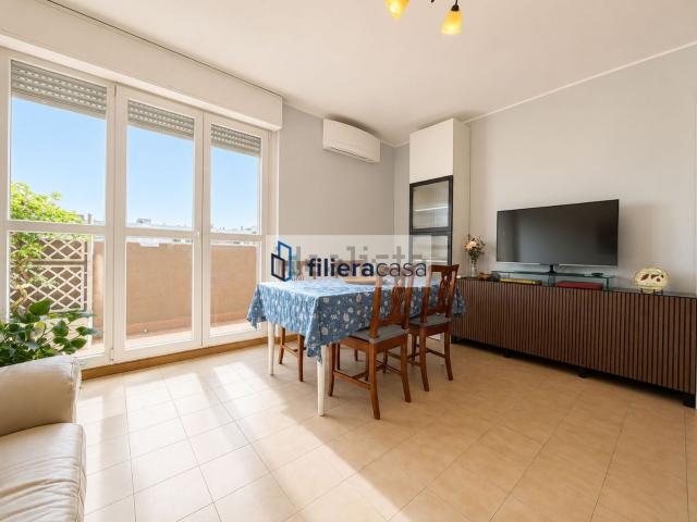 Appartamento in affitto di 125 m² in Via Agostino de Pretis, 46