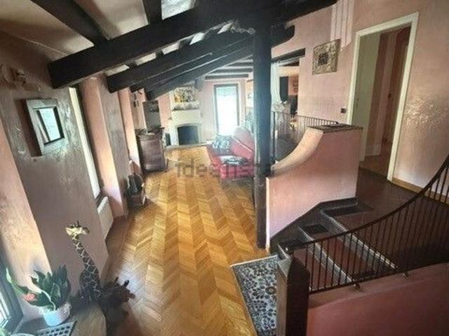 Appartamento in affitto di 125 m² in Via del Fontanino, 8