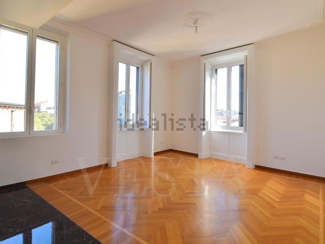 Appartamento in affitto di 125 m² in Via Spartaco, 38