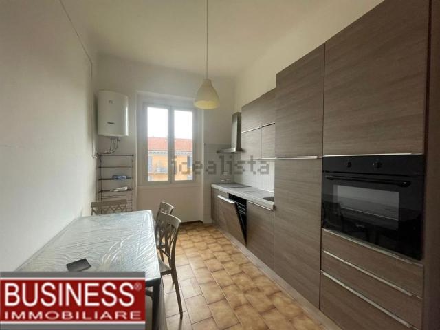 Appartamento in affitto di 125 m² in Via Spartaco, 38