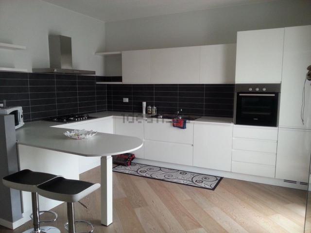 Appartamento in affitto di 125 m² in Via Ragazzi Del, 26