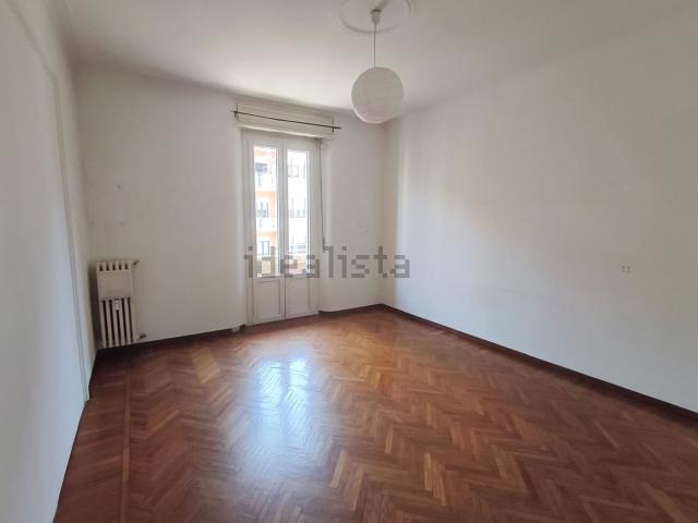Appartamento in affitto di 125 m² in Via Raimondo Franchetti, 1