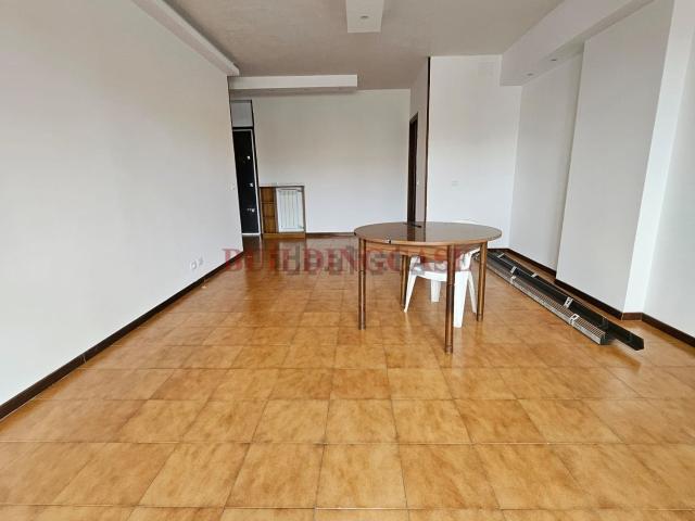 Appartamento in affitto di 125 m² in Via Tazio Nuvolari
