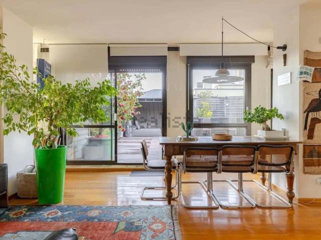 Appartamento in affitto di 125 m² in Viale Andrea Palladio, 20