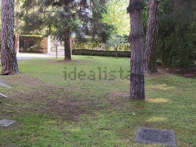Appartamento in affitto di 125 m² in Viale Degli Orsini