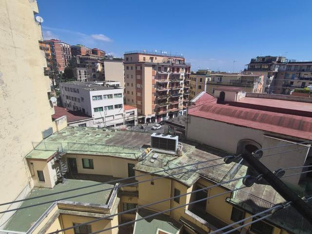 Appartamento in affitto di 125 m² in Piazzetta Arenella
