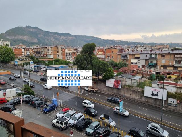 Appartamento in affitto di 125 m² in Strada Comunale Cinthia