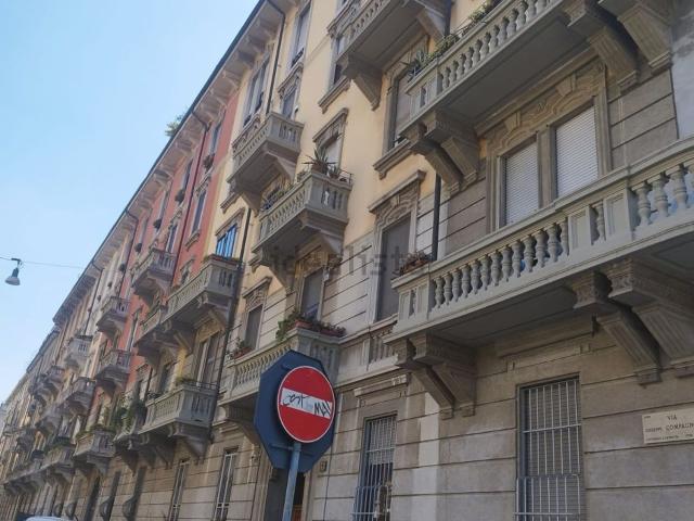 Appartamento in affitto di 126 m² in Via Giuseppe Compagnoni, 43