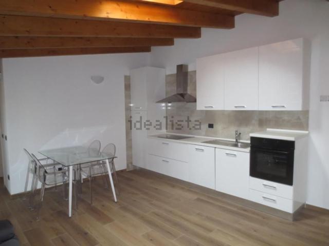 Appartamento in affitto di 126 m² in Piazza Aspromonte, 43