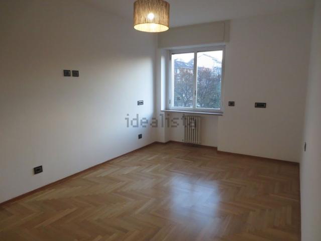 Appartamento in affitto di 126 m² in Piazza Aspromonte