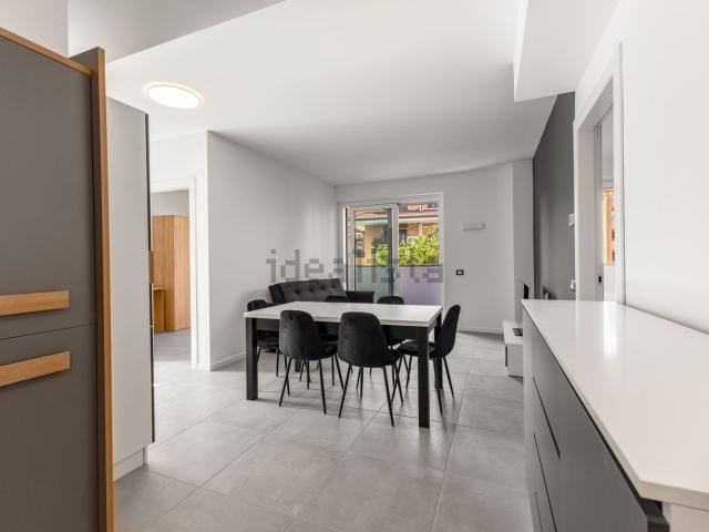 Appartamento in affitto di 128 m² in Via privata Quarto Cagnino, 28