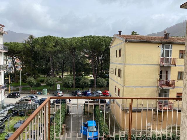 Appartamento in affitto di 128 m² in Via Vittorio Veneto, 350