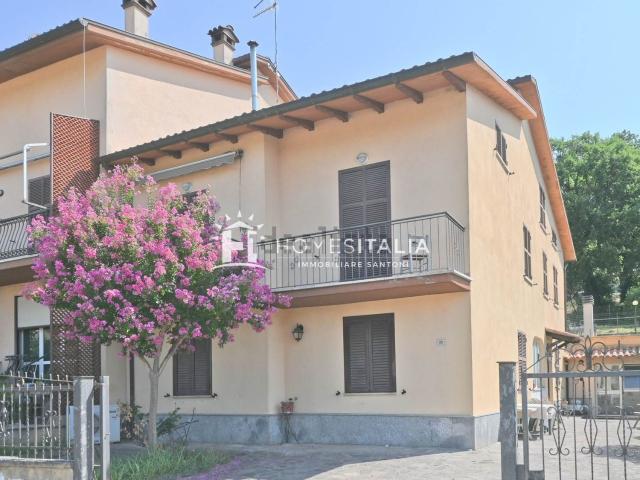 Appartamento in affitto di 129 m² in Via della Libertà