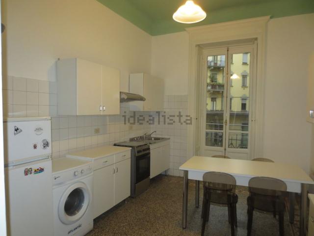 Appartamento in affitto di 129 m² in Viale Gran Sasso, 7