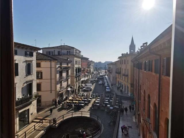 Appartamento in affitto di 130 m²