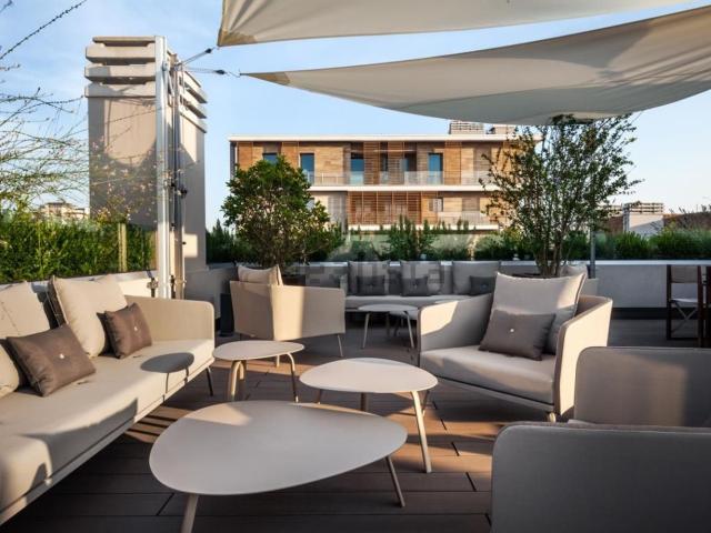Appartamento in affitto di 130 m² in Via Carlo Poma, 61
