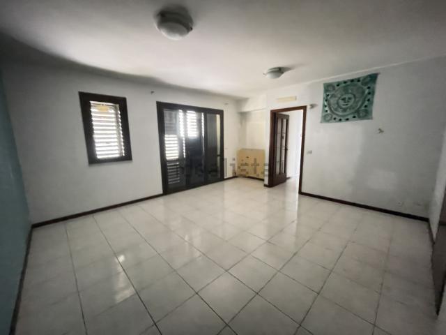 Appartamento in affitto di 130 m² in Via A. Capparelli, 39