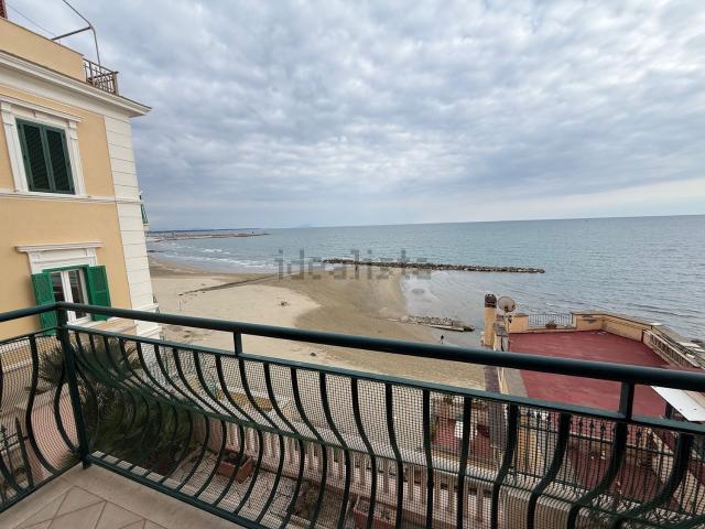 Appartamento in affitto di 130 m² in Via Antonio Gramsci, 87