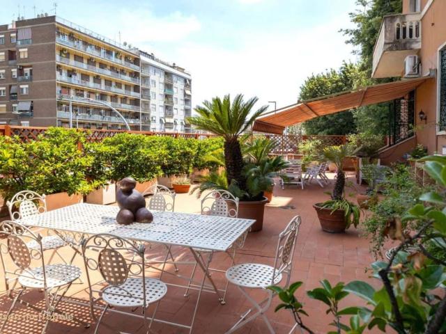 Appartamento in affitto di 130 m² in Via Giuseppe Parini, 12