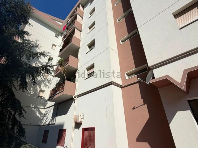 Appartamento in affitto di 130 m² in Via Giuseppe Verdi, 5