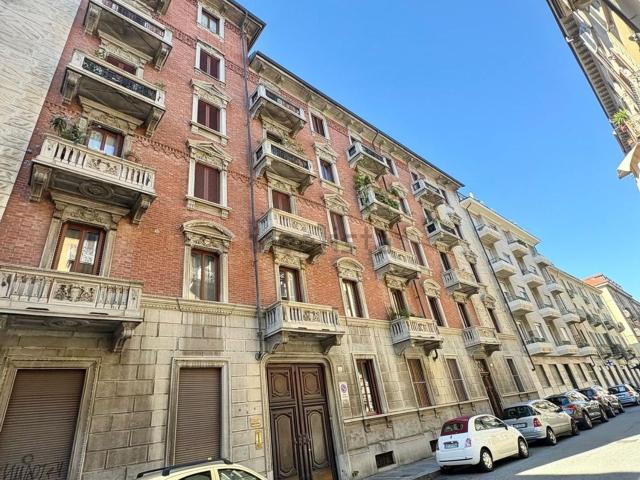 Appartamento in affitto di 130 m² in Via Giambattista Gropello, 28