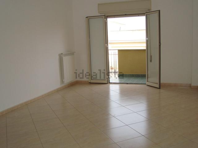 Appartamento in affitto di 130 m² in Via Diego d&apos Amico