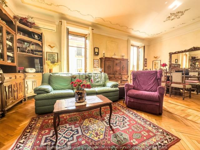 Appartamento in affitto di 130 m² in Via Enrico Nöe