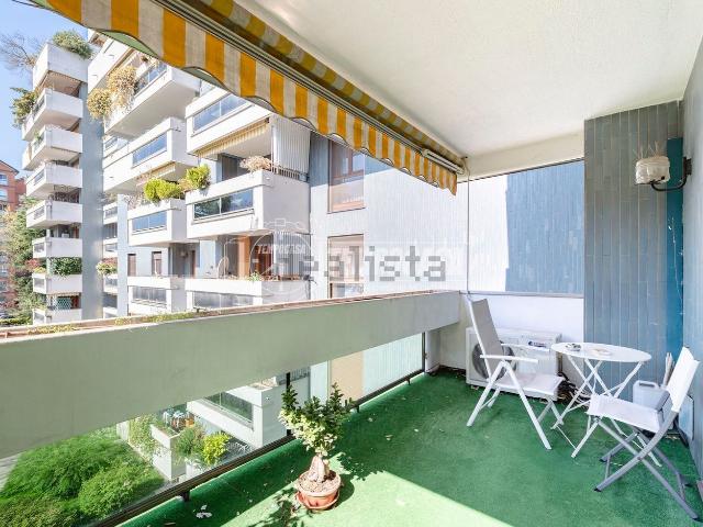 Appartamento in affitto di 130 m² in Via Francesco Primaticcio, 140