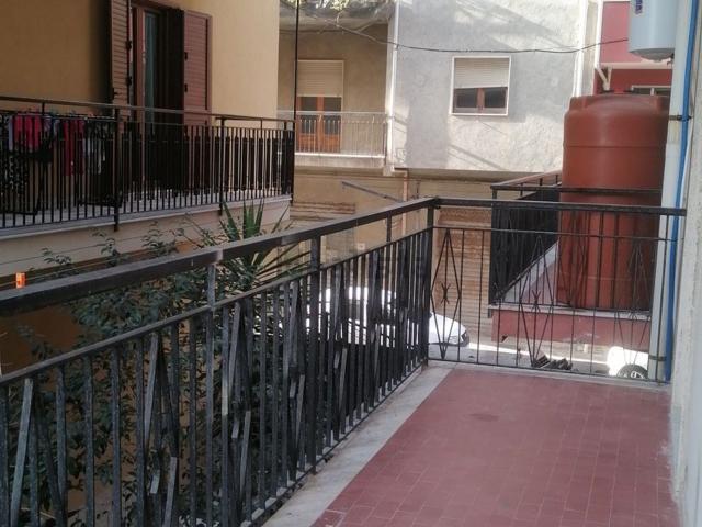 Appartamento in affitto di 130 m² in Via Fratelli Rosselli, 40