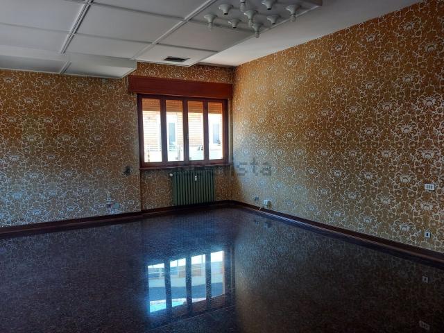 Appartamento in affitto di 130 m² in Via John Fitzgerald Kennedy