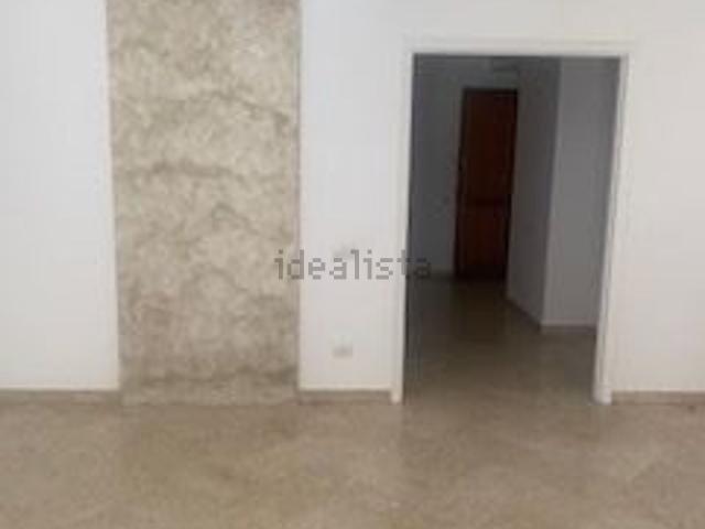 Appartamento in affitto di 130 m² in Via Ovidio, 22