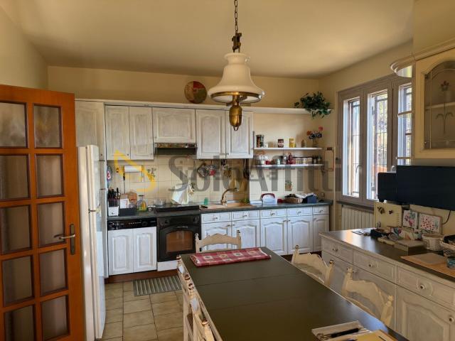 Appartamento in affitto di 130 m² in Via Luigi Rizzo